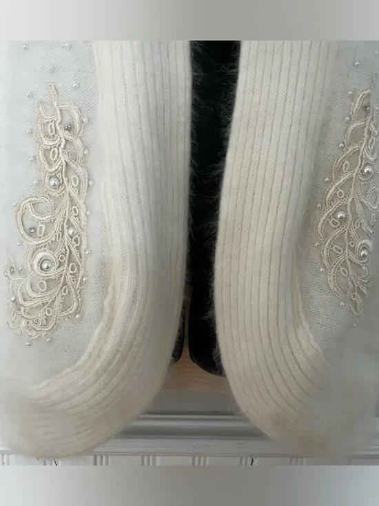 Vintage 80s Eddie Dassin Beaded Angora Cardigan, Size Medium - Picture 5 of 15